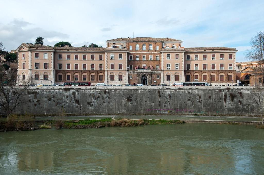 Maison Barchetta In Via Giulia - Piazza Navona Rom Eksteriør billede