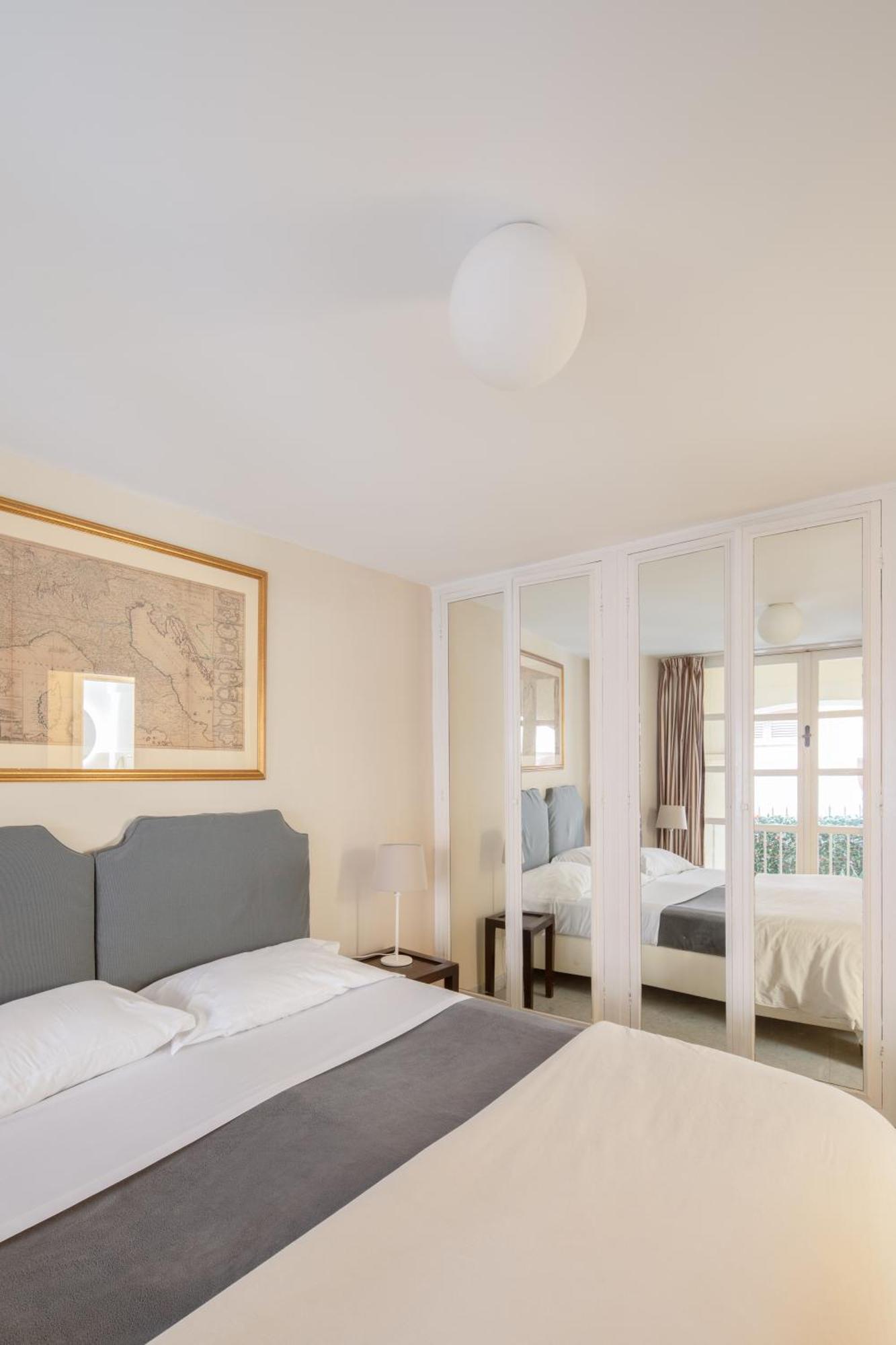 Maison Barchetta In Via Giulia - Piazza Navona Rom Eksteriør billede